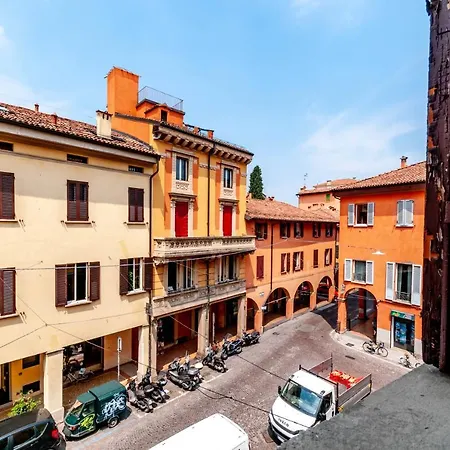 Porta Antica Apartment Bologna Exterior photo