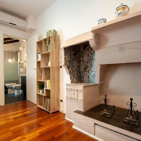 Porta Antica Apartment Bologna Exterior photo