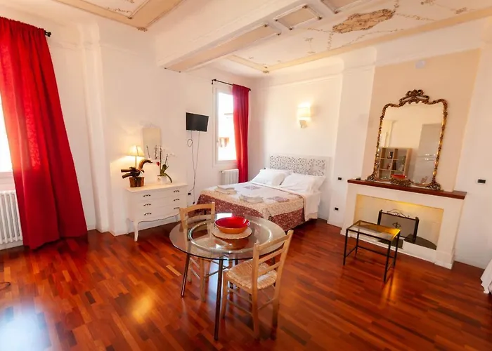Porta Antica Apartment